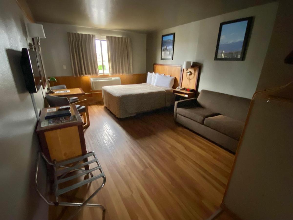 Hotel Rocker 2*