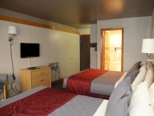 Hotel Rocker Butte