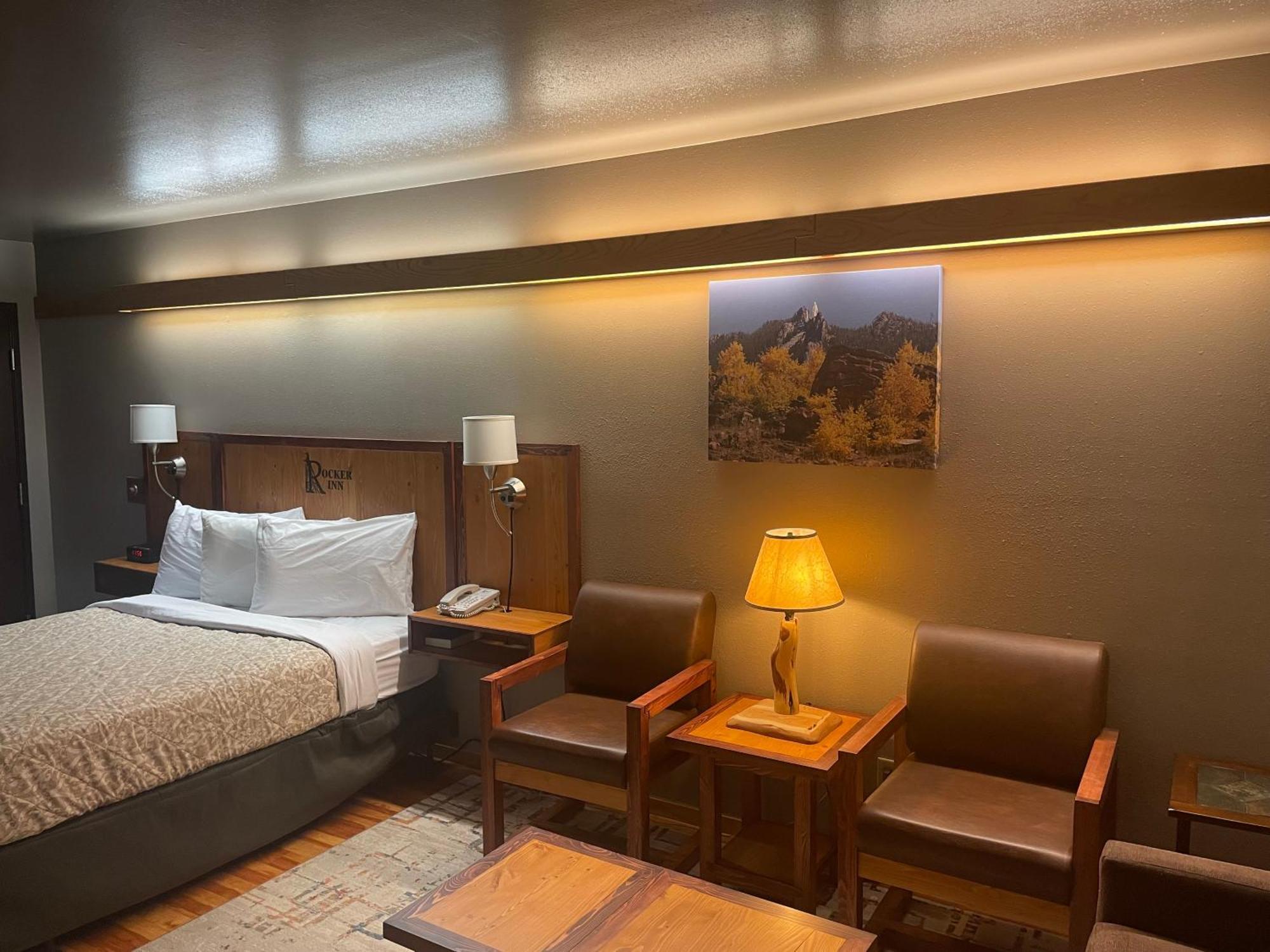 Hotel Rocker Butte